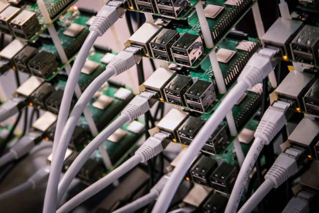 Cluster of Raspberry Pi, 